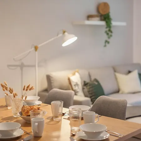 Benville - Terrasse - Stylisch - Parkplatz Apartment Pirna