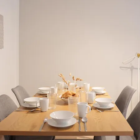 Apartment Benville - Terrasse - Stylisch - Parkplatz Pirna