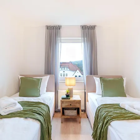 Benville Bv13 - Ruhige Lage & Tiefgarage - Balkon - Wlan - Zentral Gelegen Appartement