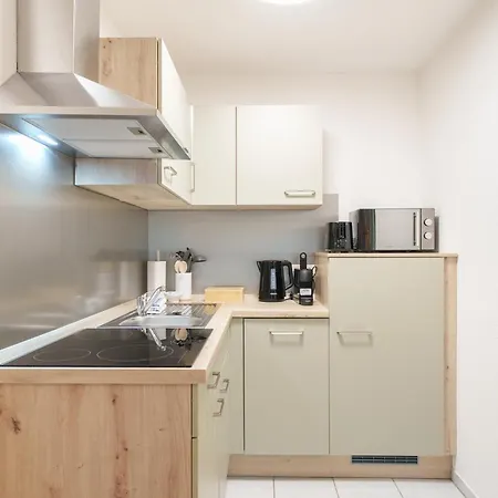 Appartement Benville Bv13 - Ruhige Lage & Tiefgarage - Balkon - Wlan - Zentral Gelegen Pirna