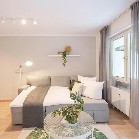 Benville - Terrasse - Stylisch - Parkplatz Apartment Pirna