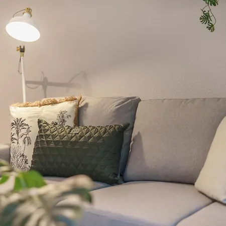 Apartment Benville - Terrasse - Stylisch - Parkplatz