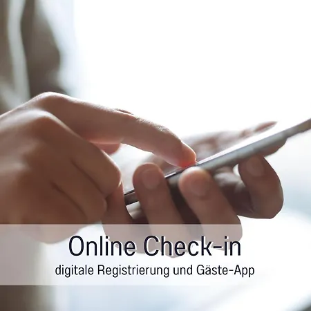 Benville - Ruhige Lage & Tiefgarage - Balkon - Wlan - Zentral Gelegen Pirna